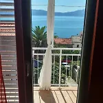 Apartamento By The Sea Brist, Makarska - 15443 *