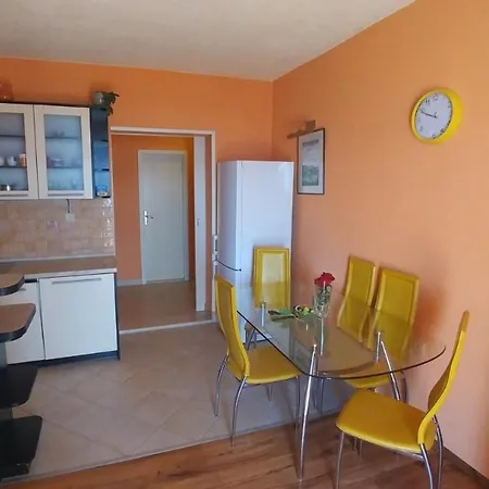 Apartment By The Sea Brist, Makarska - 15443 *