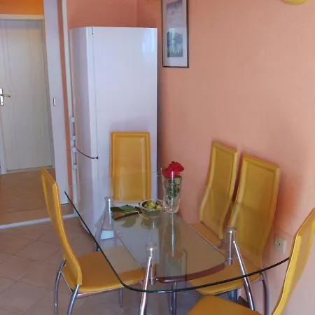 By The Sea Brist, Makarska - 15443 Apartment